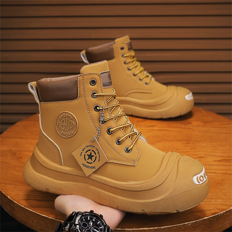 Mens Fashion Trainers - Sepatu Boots Pendek Modis dan Nyaman